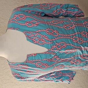 escapada Living 100% Rayon blouse, size small